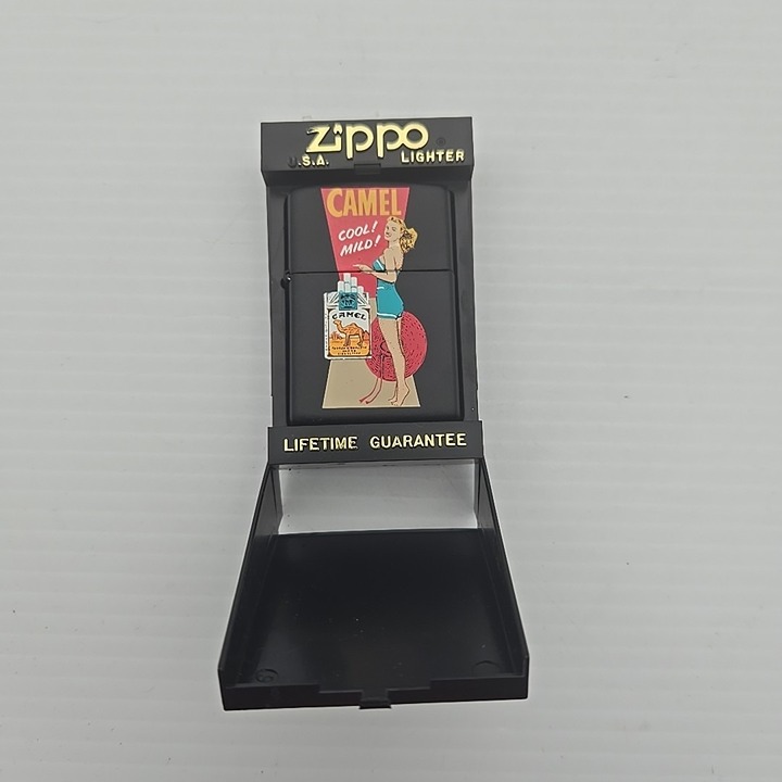 CAMEL COOL MILD BATHING BEAUTY ZIPPO LIGHTER MINT IN BOX 1996