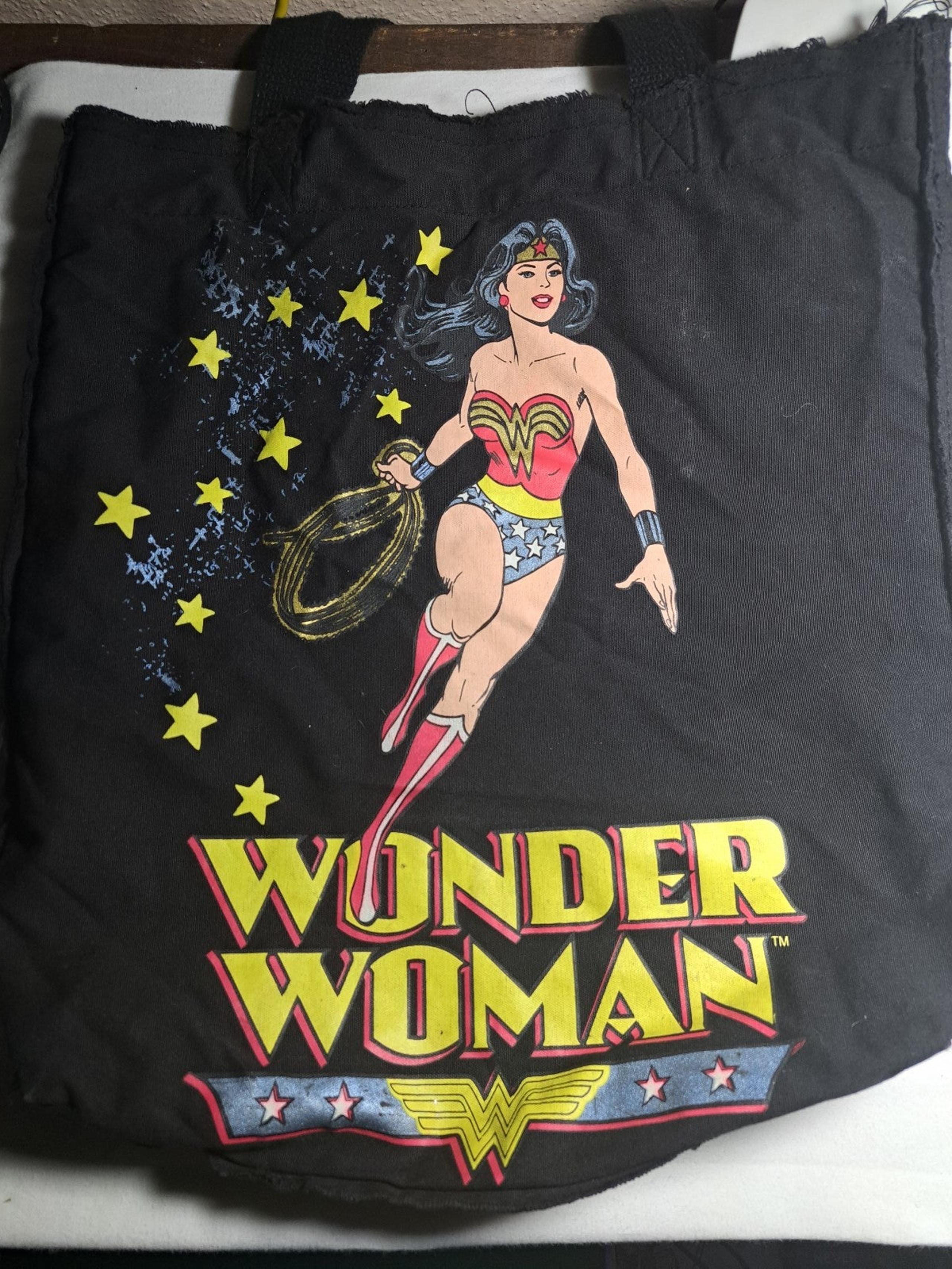 Wonder-Woman Tote Bag (GC) (READ DESCRIPTION)