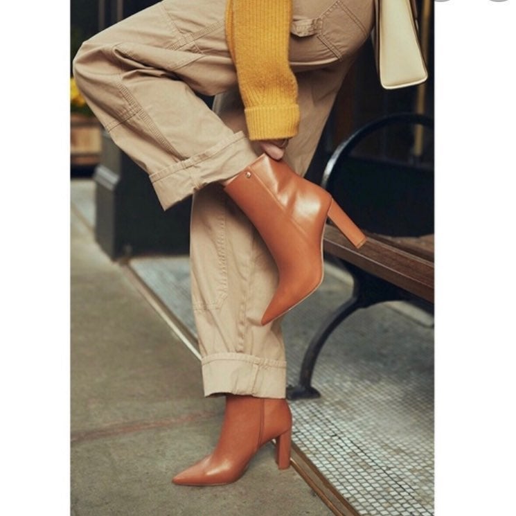 NEW TORY BURCH Penelope boots SIZES 9.5 - 10.5