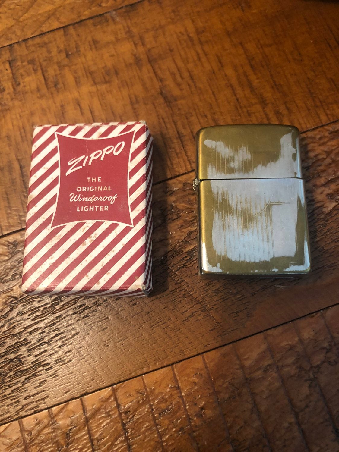 c1950's VTG ZIPPO REGULAR CHROME LIGHTER IN RED & WHITE STRIPED BOX MCM RETRO