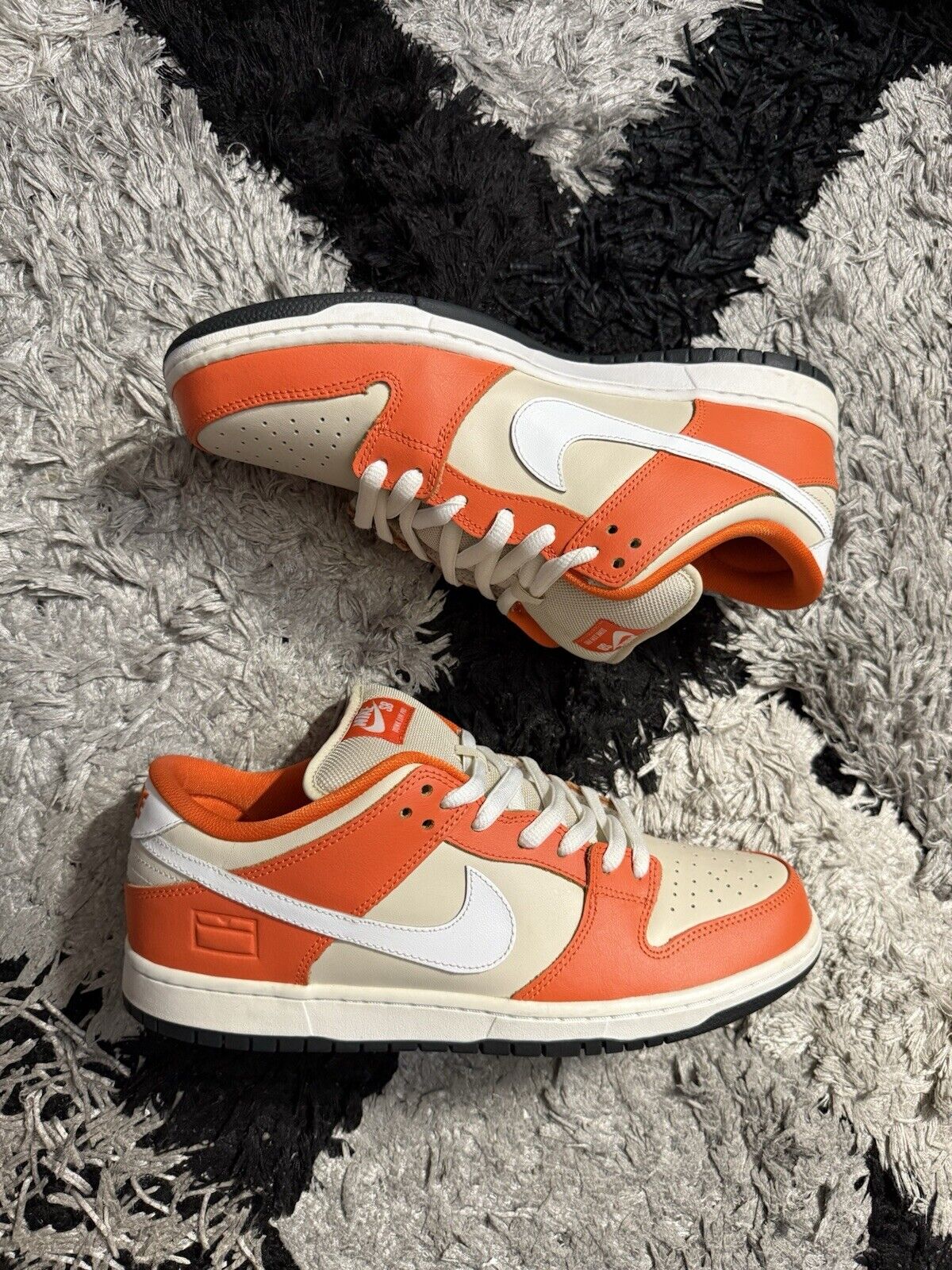 Size 11 - Nike Dunk SB Low Orange Box White Black (313170-811) CLEAN