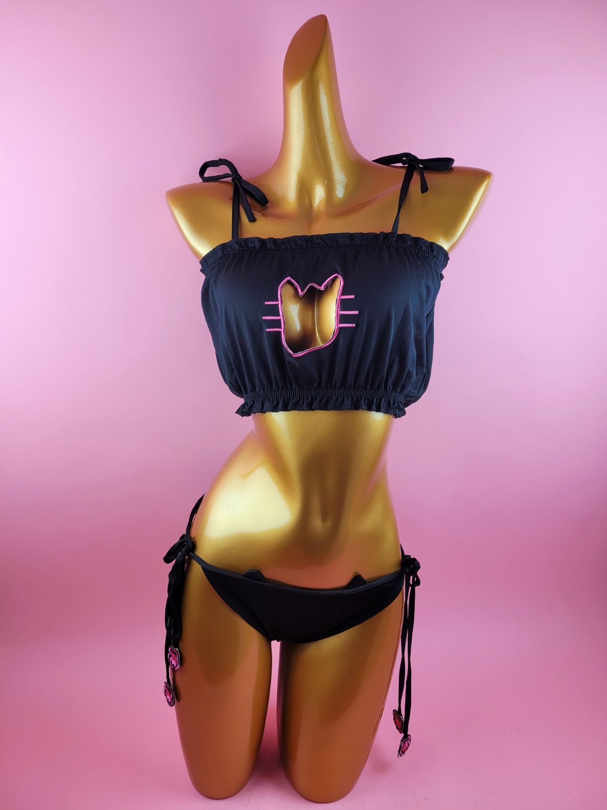 O.M.CAT lingerie set
