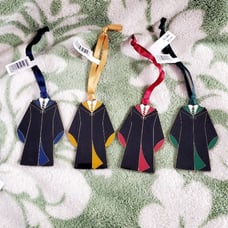 Harry Potter House Robe Ornament Hogwarts Gryffindor Hufflepuff Slytherin Ravenc