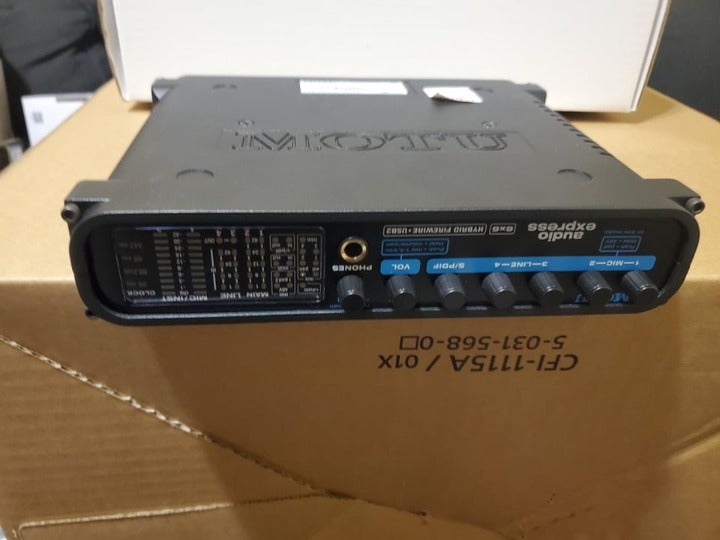 MOTU Audio outlet Express 6 x 6 FireWire/USB 2.0 Audio Interface