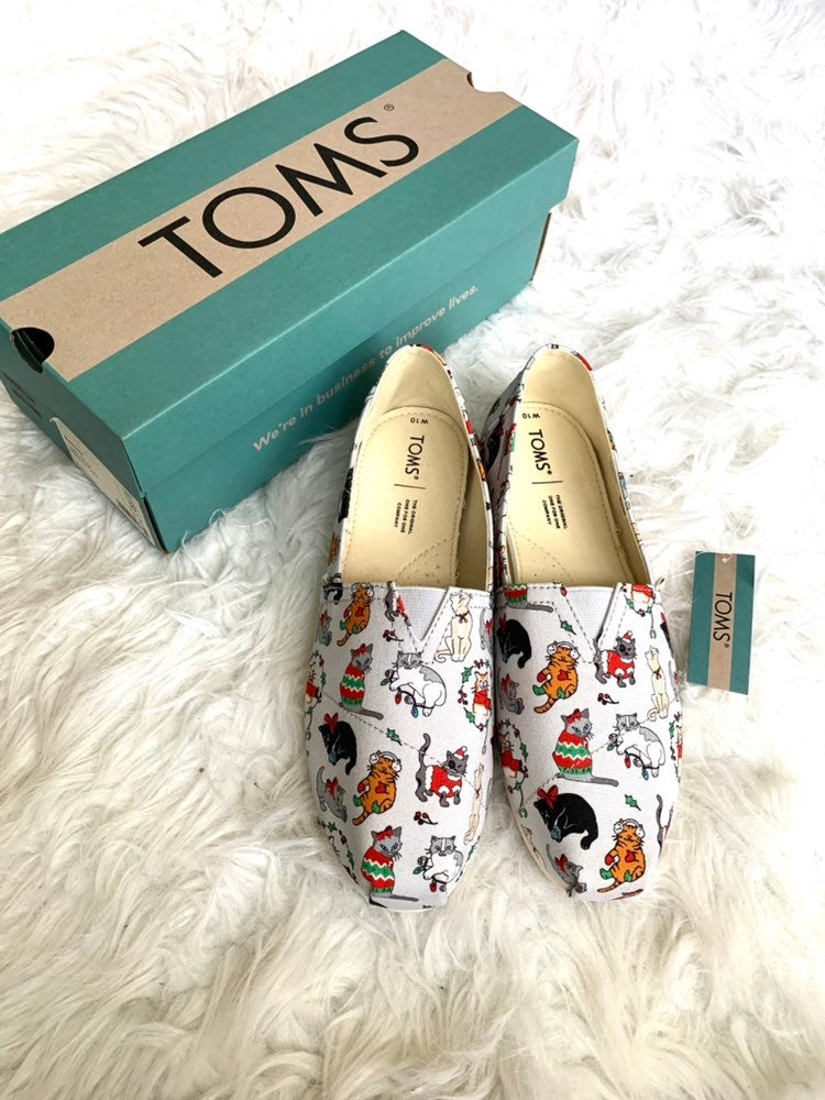 NWT Toms BELMONT holiday cats wmn sz 9.5