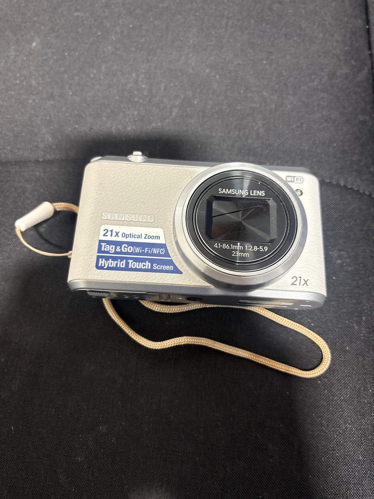Samsung WB350F digital camera (white color)