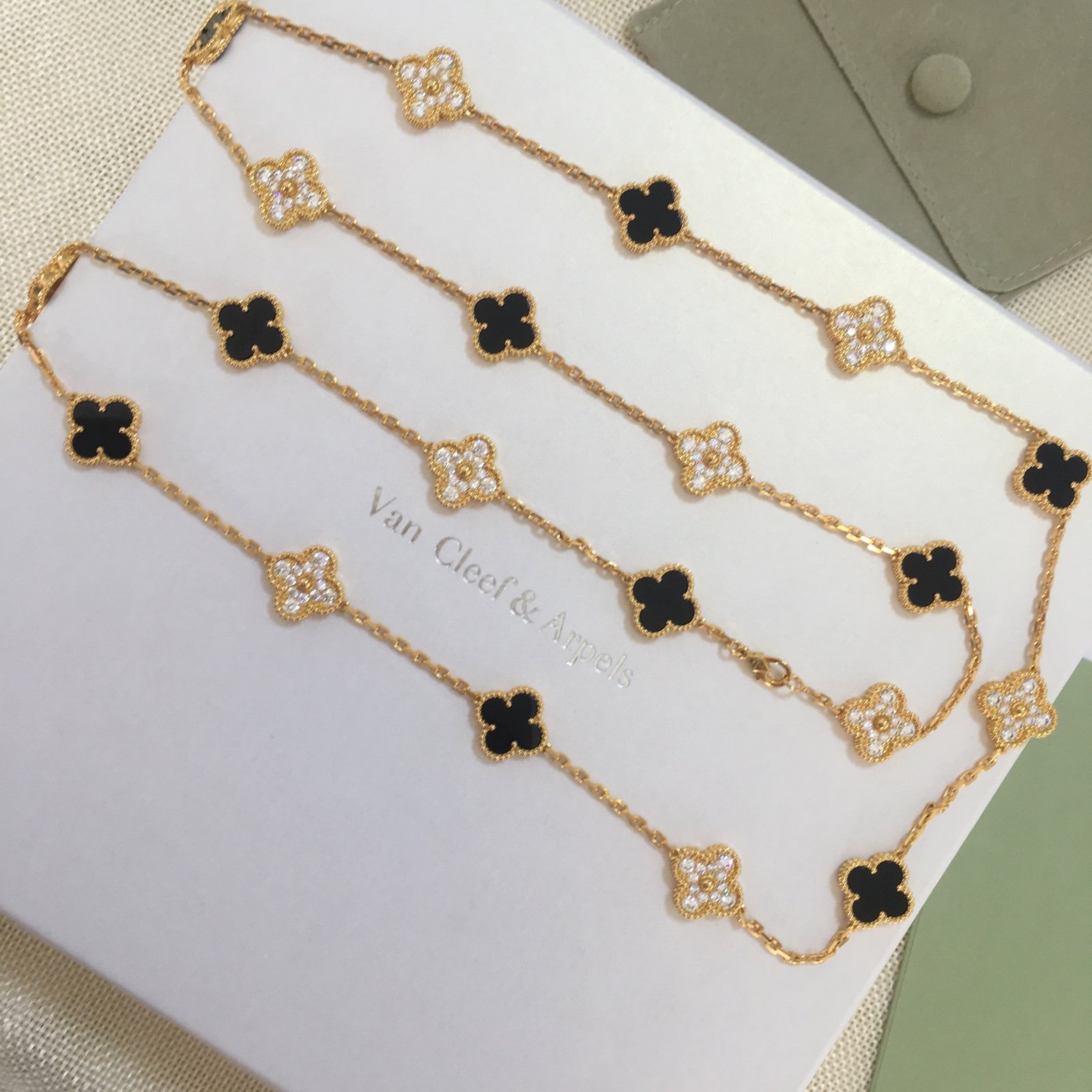 Agate and Diamond Patchwork 20 Flower Necklace