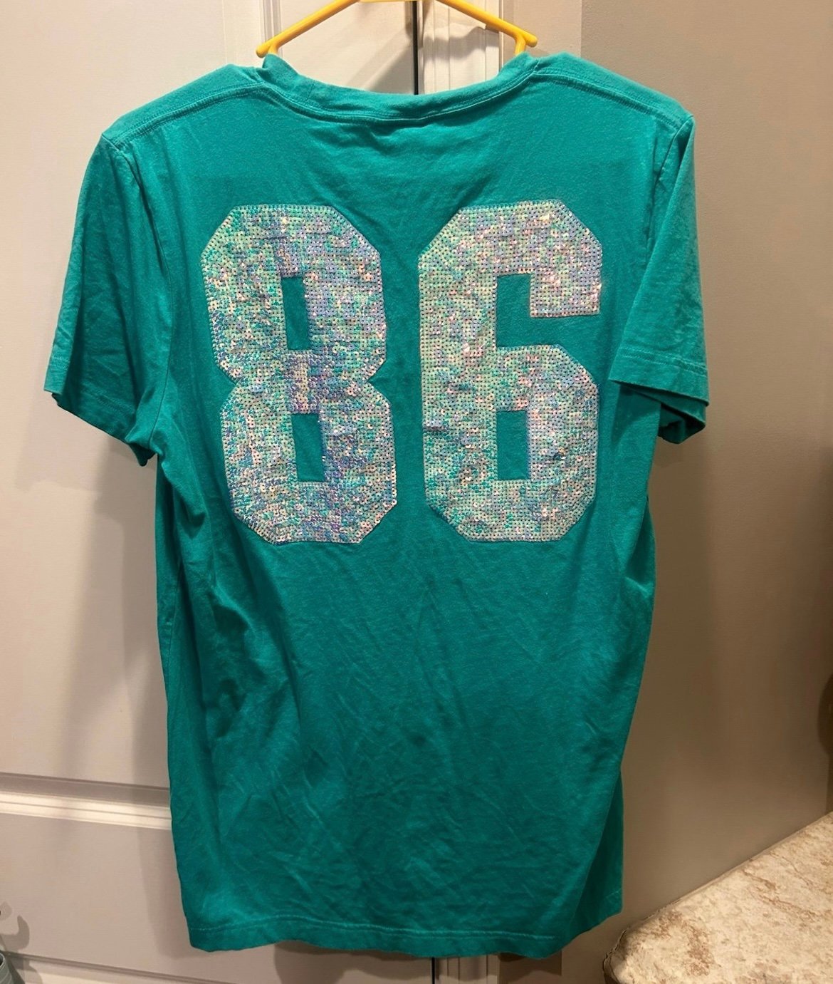 VS Pink Mermaid Sequin Bling 86 Campus Tee Small