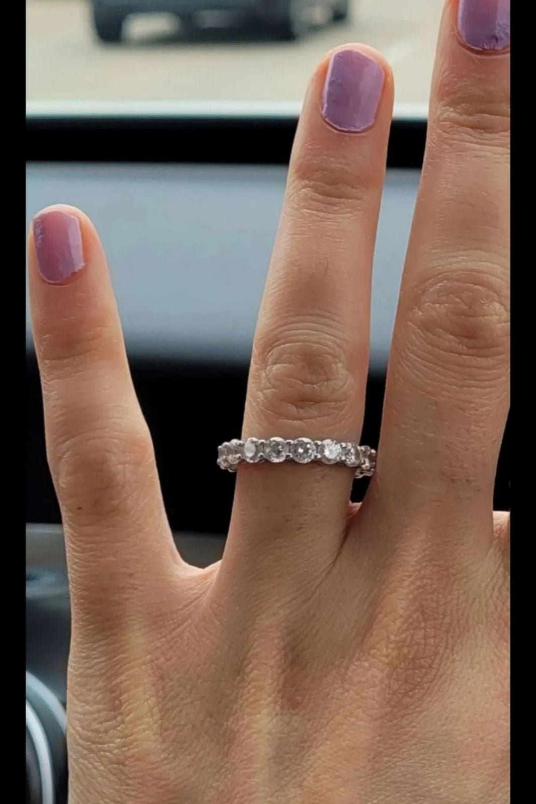 Round cut Infinity Diamond Wedding Ring band