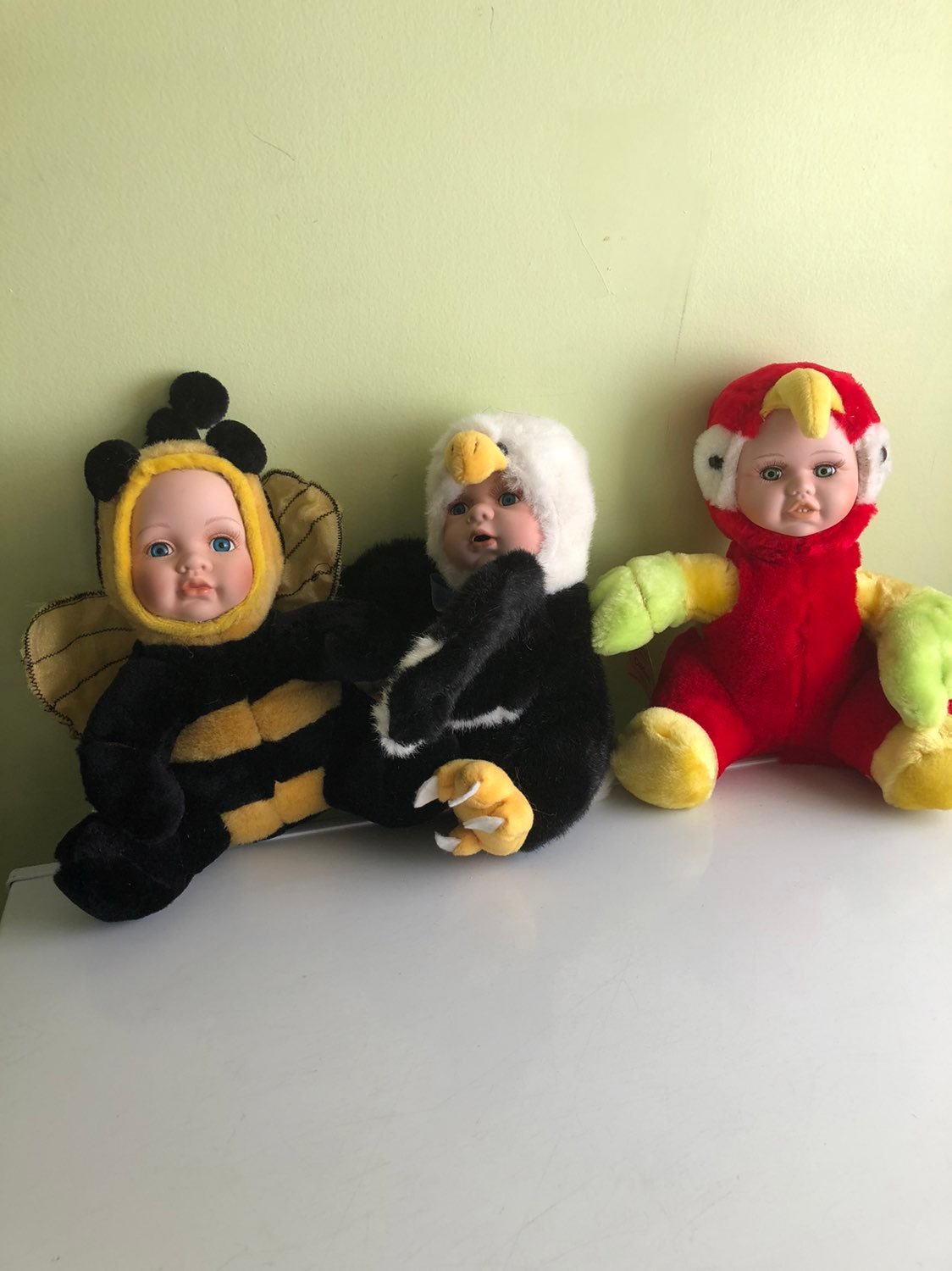 Lot Of 3 Show Stoppers