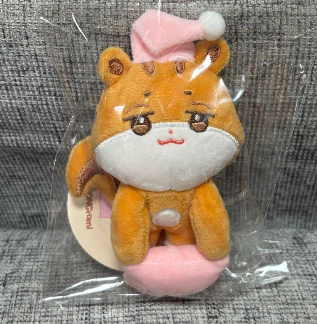 ATEEZ the world EP FIN will toktoq sleeping plush hongjoong