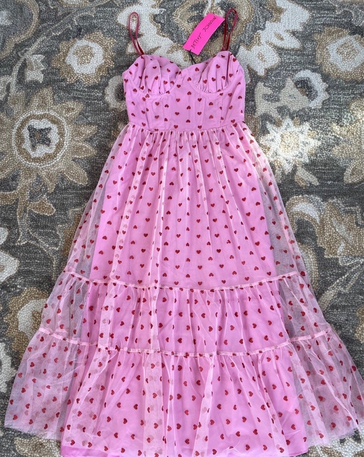 Betsey johnson heart valentines day dress pink size8