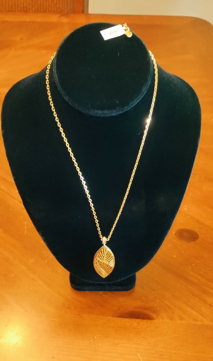 BRIGHTON'S PALMETTO NECKLACE {NWT}