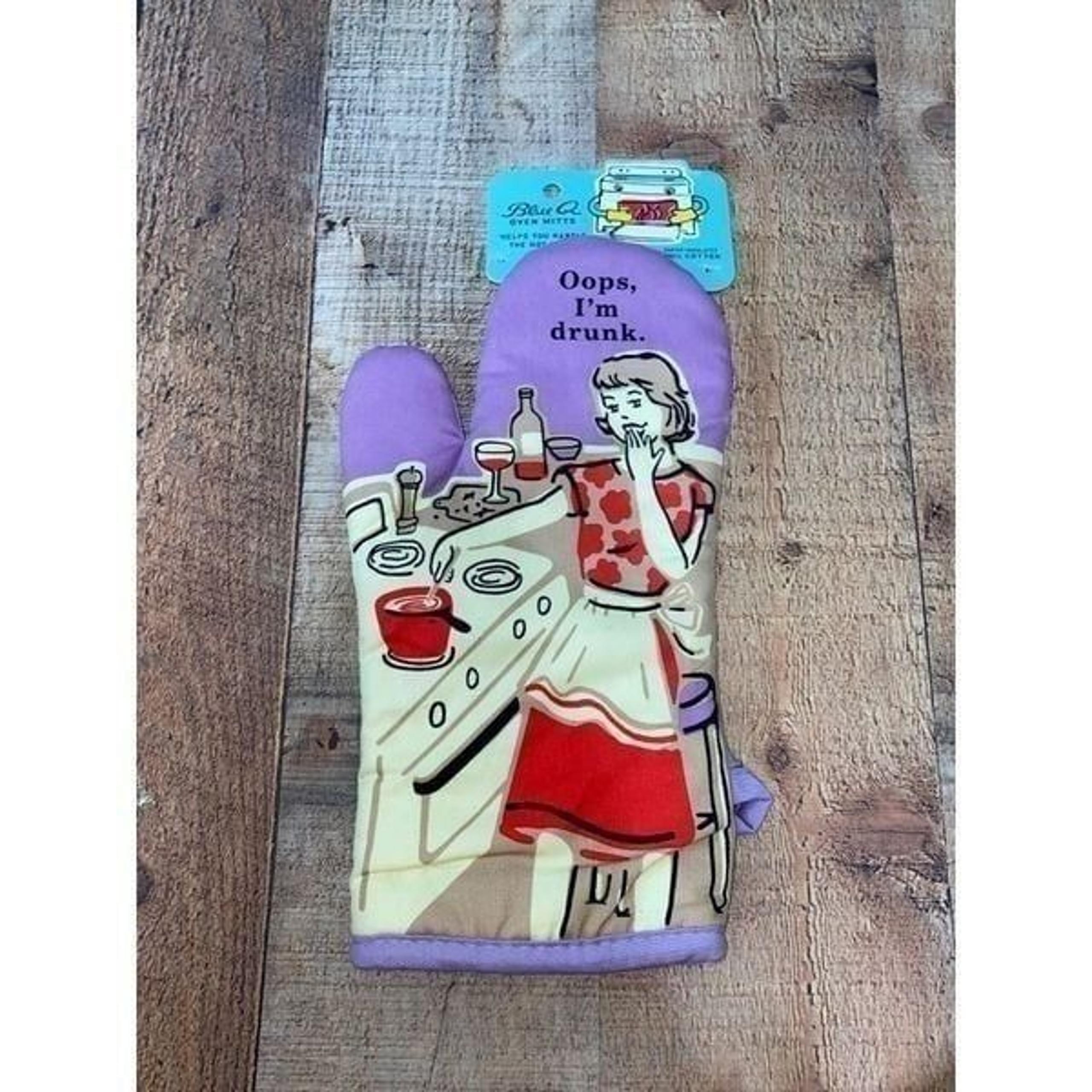 Blue Q "Oops, I'm Drunk" Oven Mitt  new with tags.