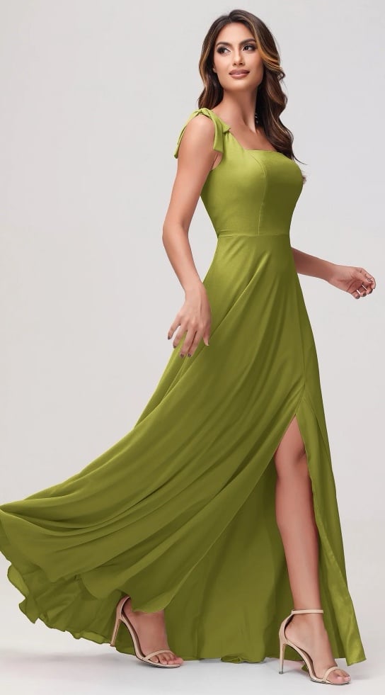 Babaroni Galena Dress in color Clover, Size 8. New with tags!