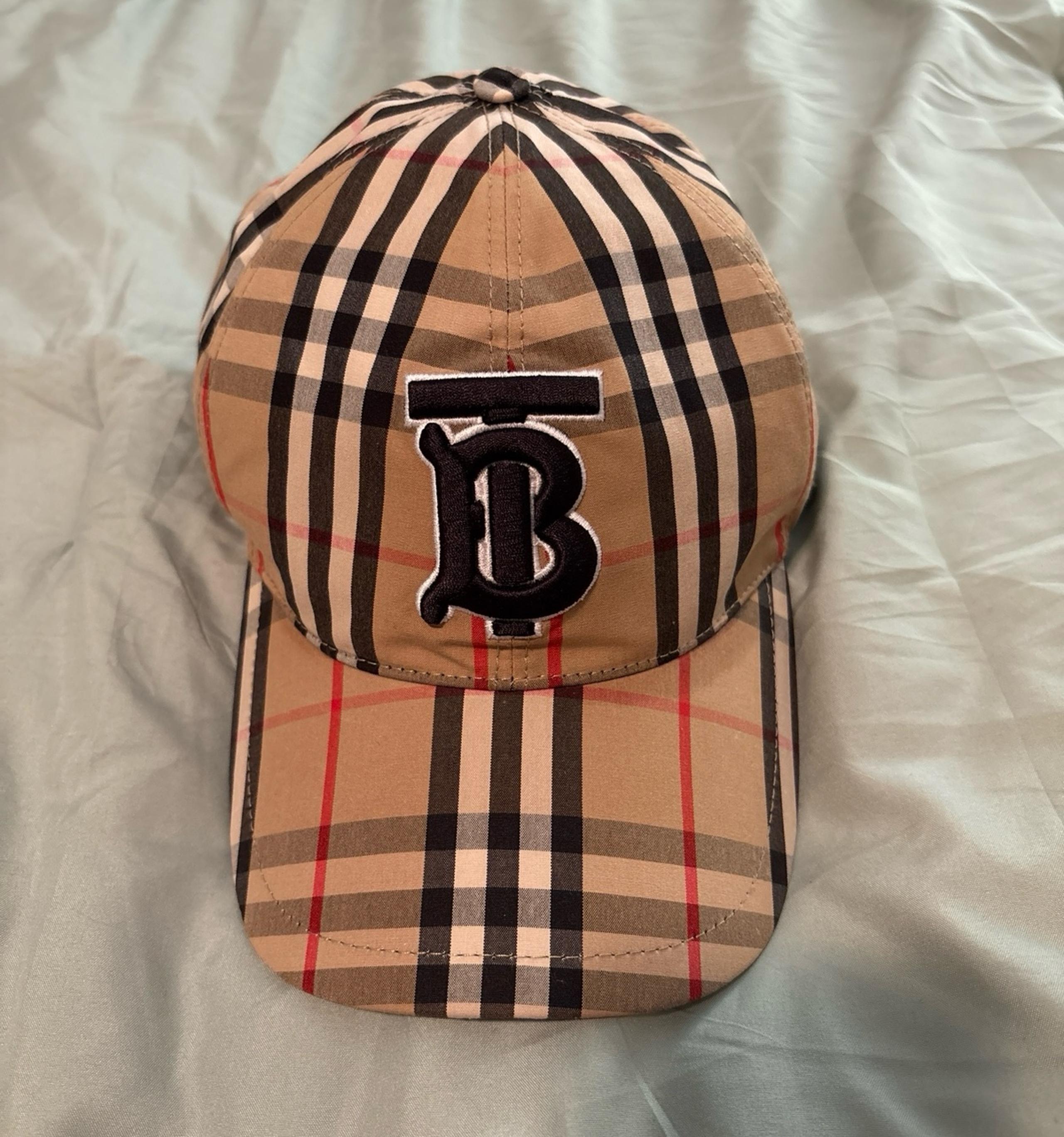 Burberry TB monogram Vintage Check cap
