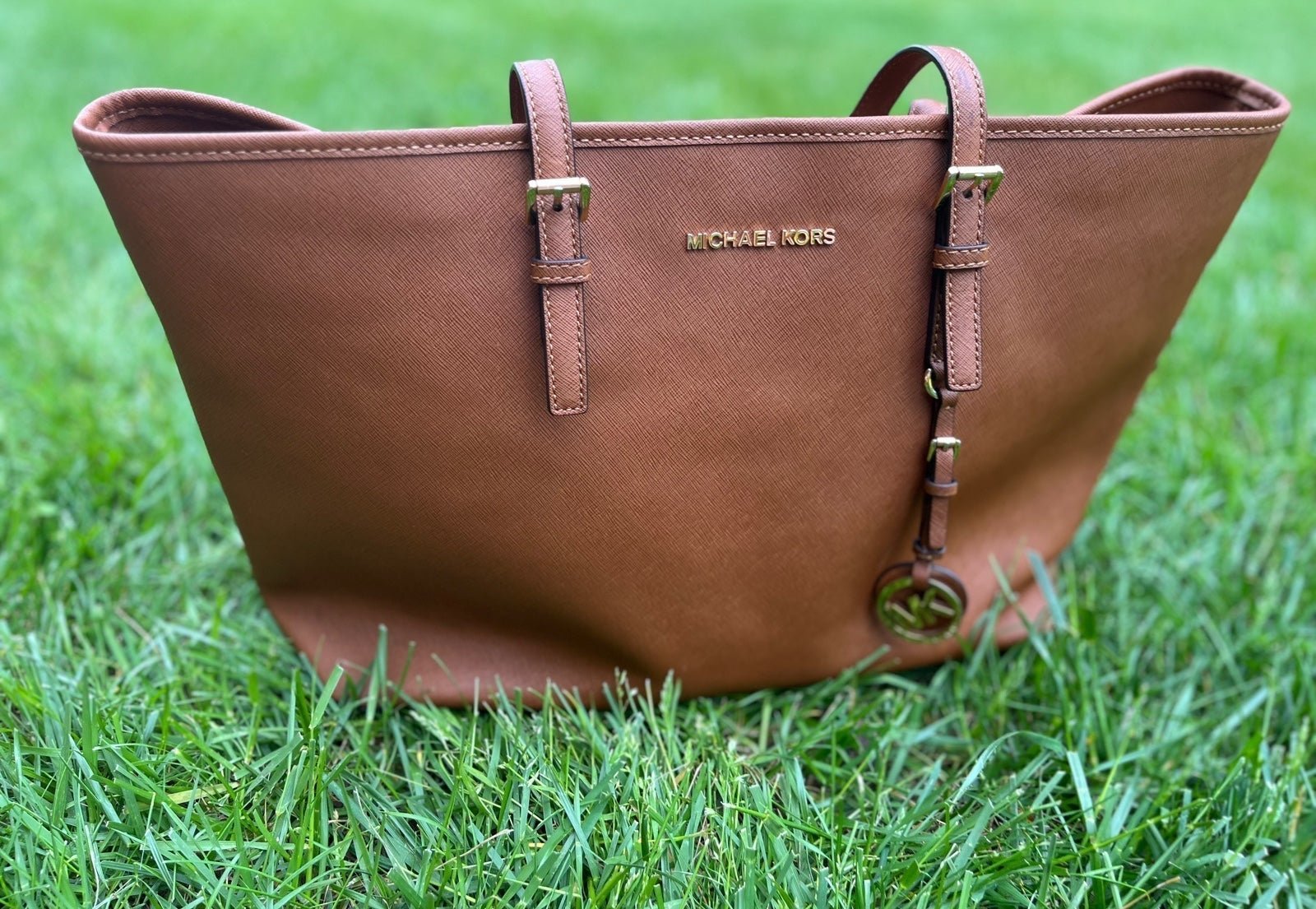 Michael Michael Kors Women's Jet Set Saffiano Tote