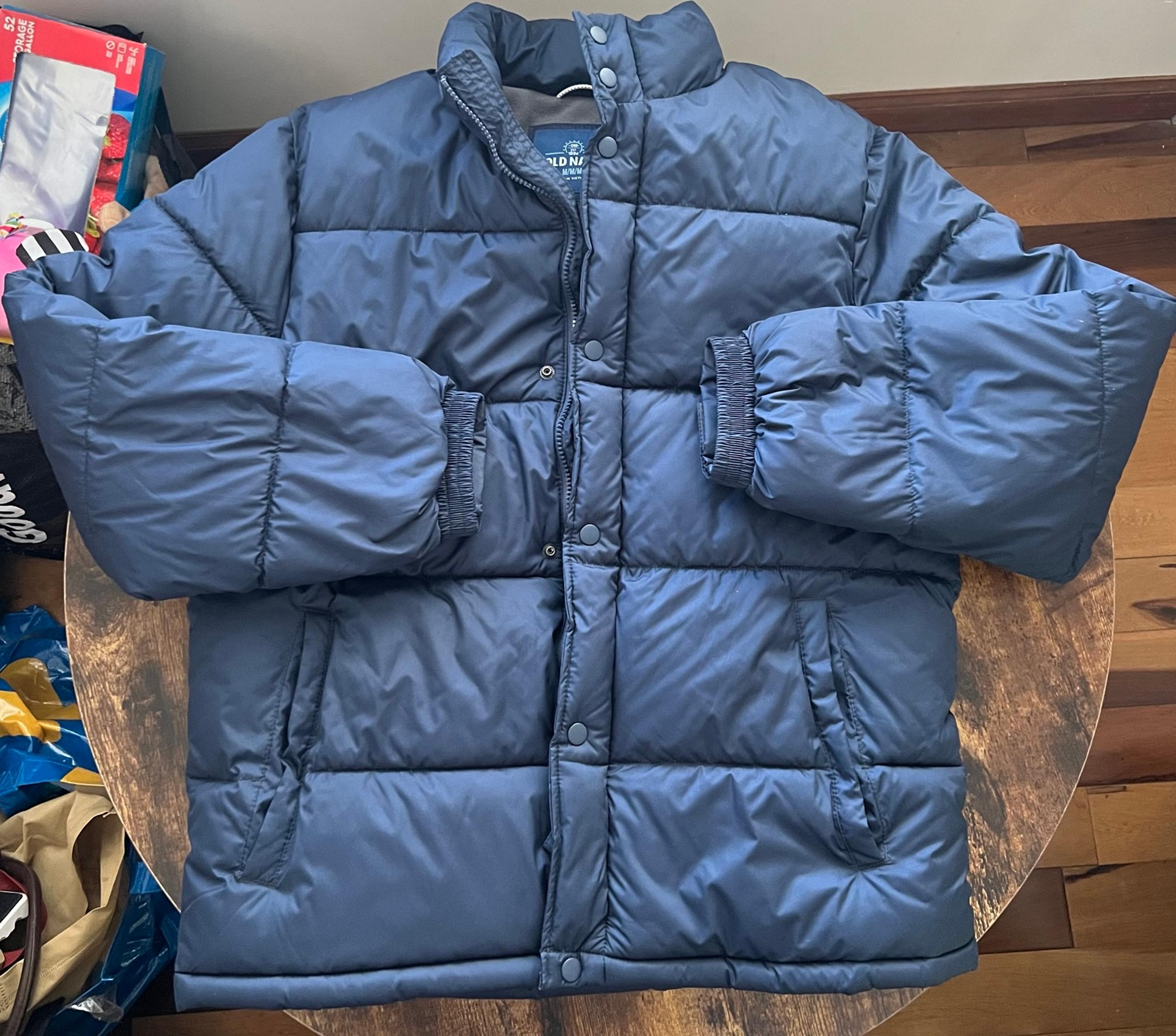 Old Navy | men’s puffer jacket. Size: M
