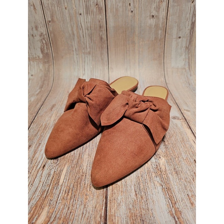 Loft bow store mule flats