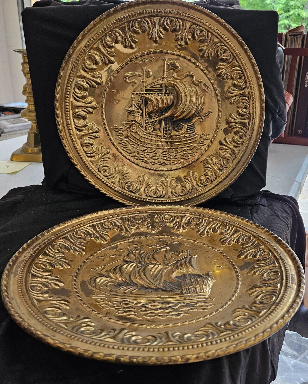 Antique Brass Wall Plate Colonial Style Wall Hanging - English Cottage 22in