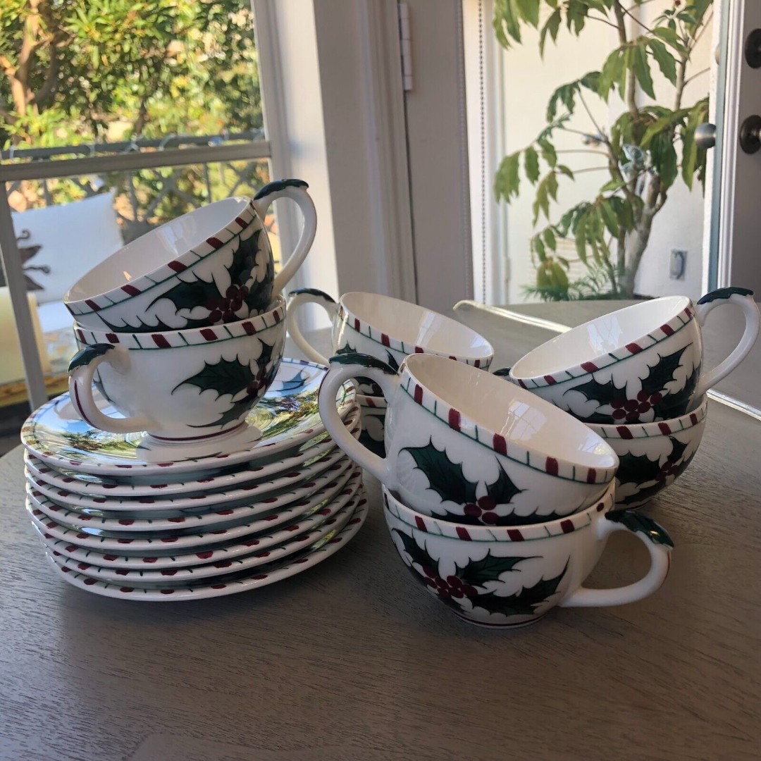 Set of 8 Vintage Lefton HOLLY BERRY China Cup & Saucer Sets