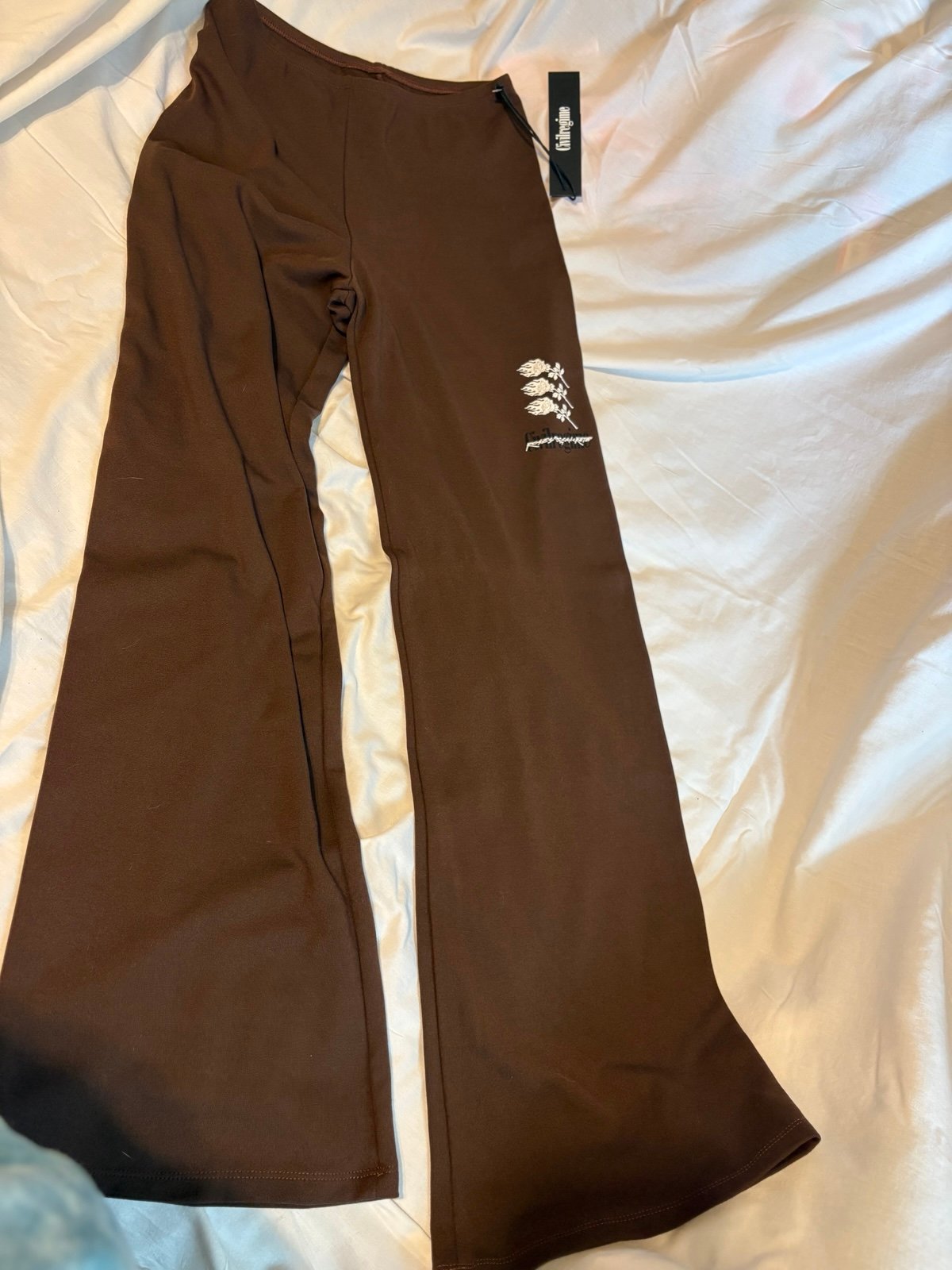 Civil Regime Flair pants Sz Large NWT