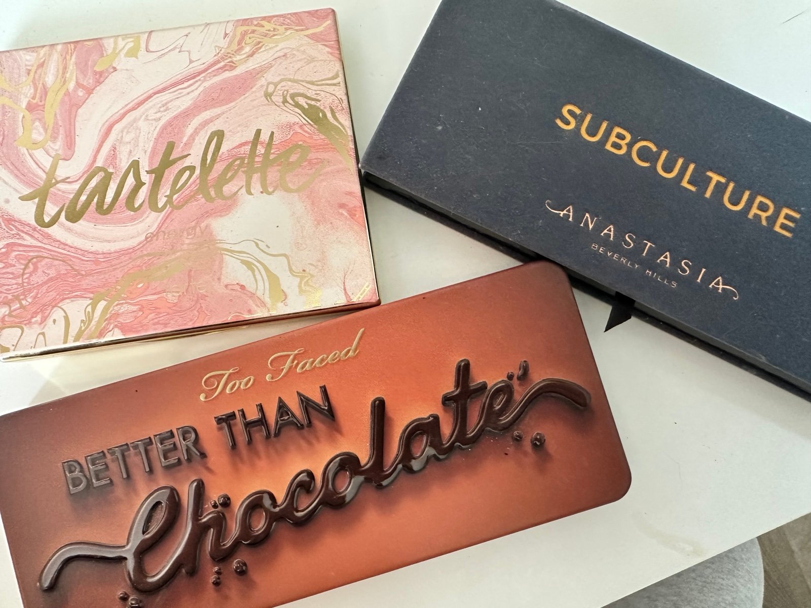 Eyeshadow palette bundle