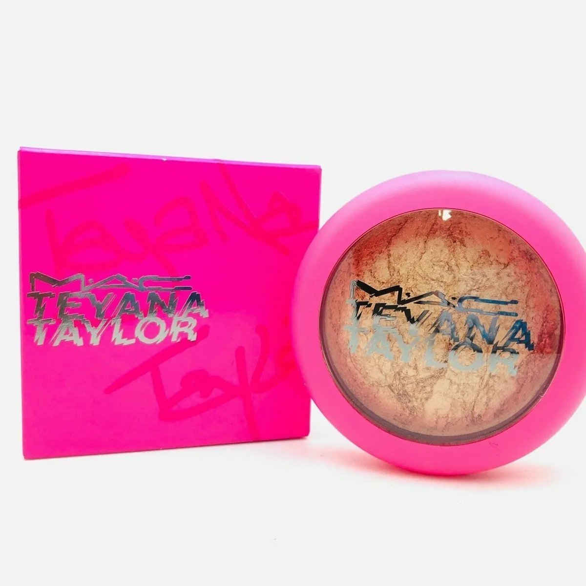 house of Petunia MAC X Teyan Taylor - House of Petunia