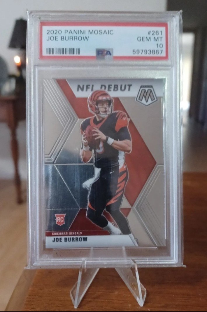 Joe Burrow RC 2020 Panini Mosaic #261 NFL Debut Card PSA 10