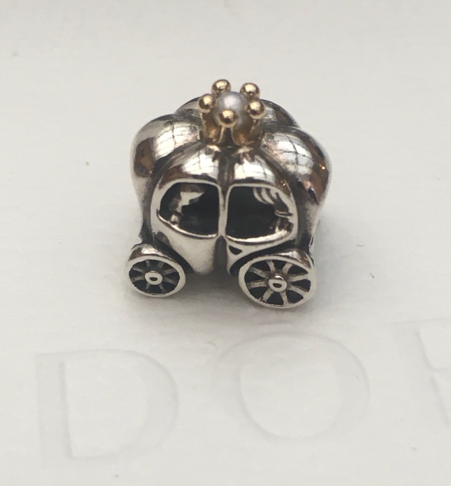 PANDORA RETIRED SS & 14K Gold Pearl Royal Carriage Charm