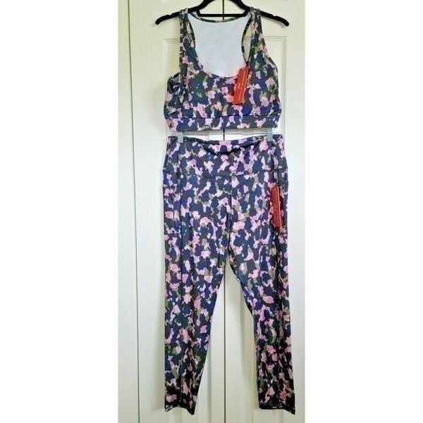 Adrienne Vittadini Sport XL Workout Set Pink Camo 2 Piece Legging/Bra NWT