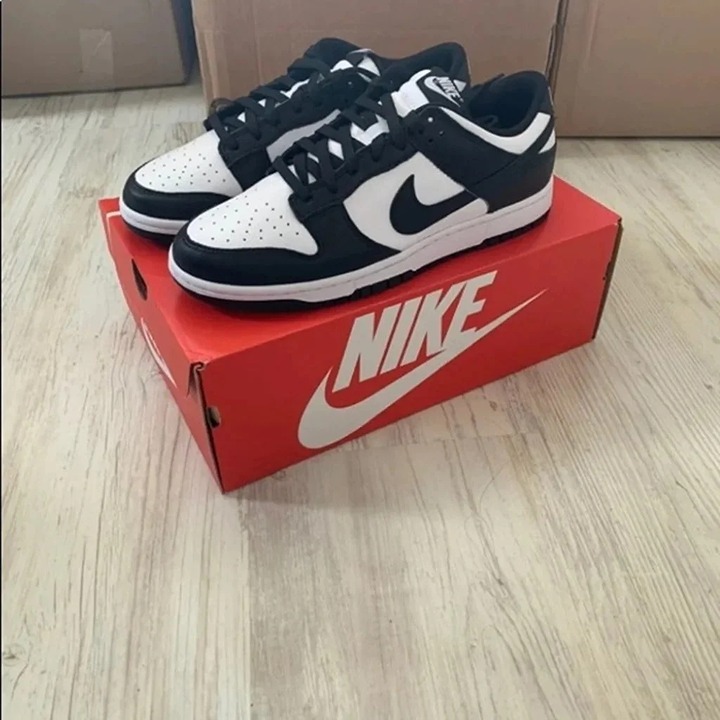 Nike Dunk Low Panda women size 8