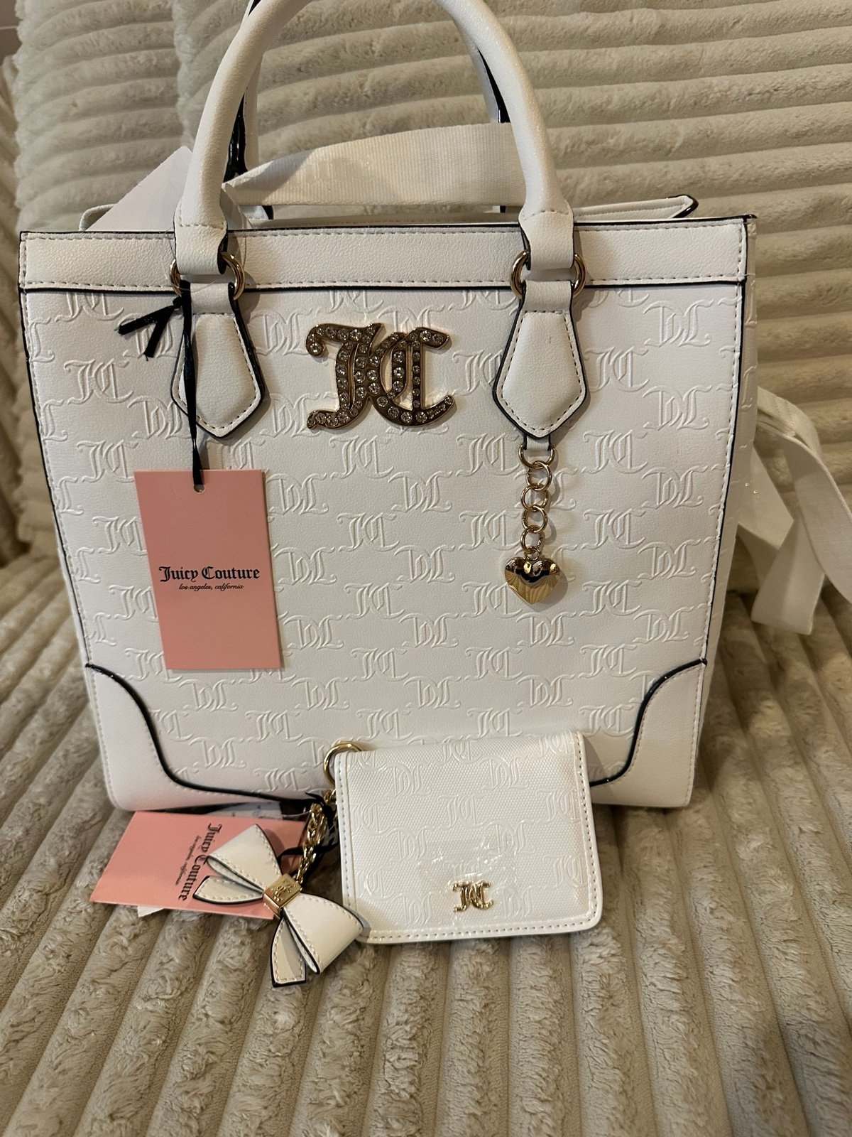 Juicy couture large tote and wallet aet