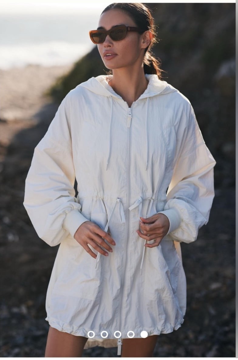 Sweaty Betty White Hooded Windbreaker Jacket Pockets XS