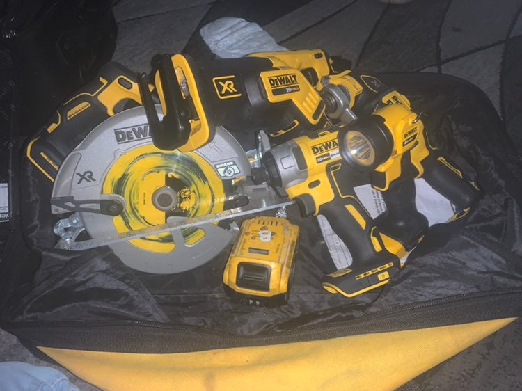 DeWALT 20V MAX Cordless 5 tool Combo Kit
