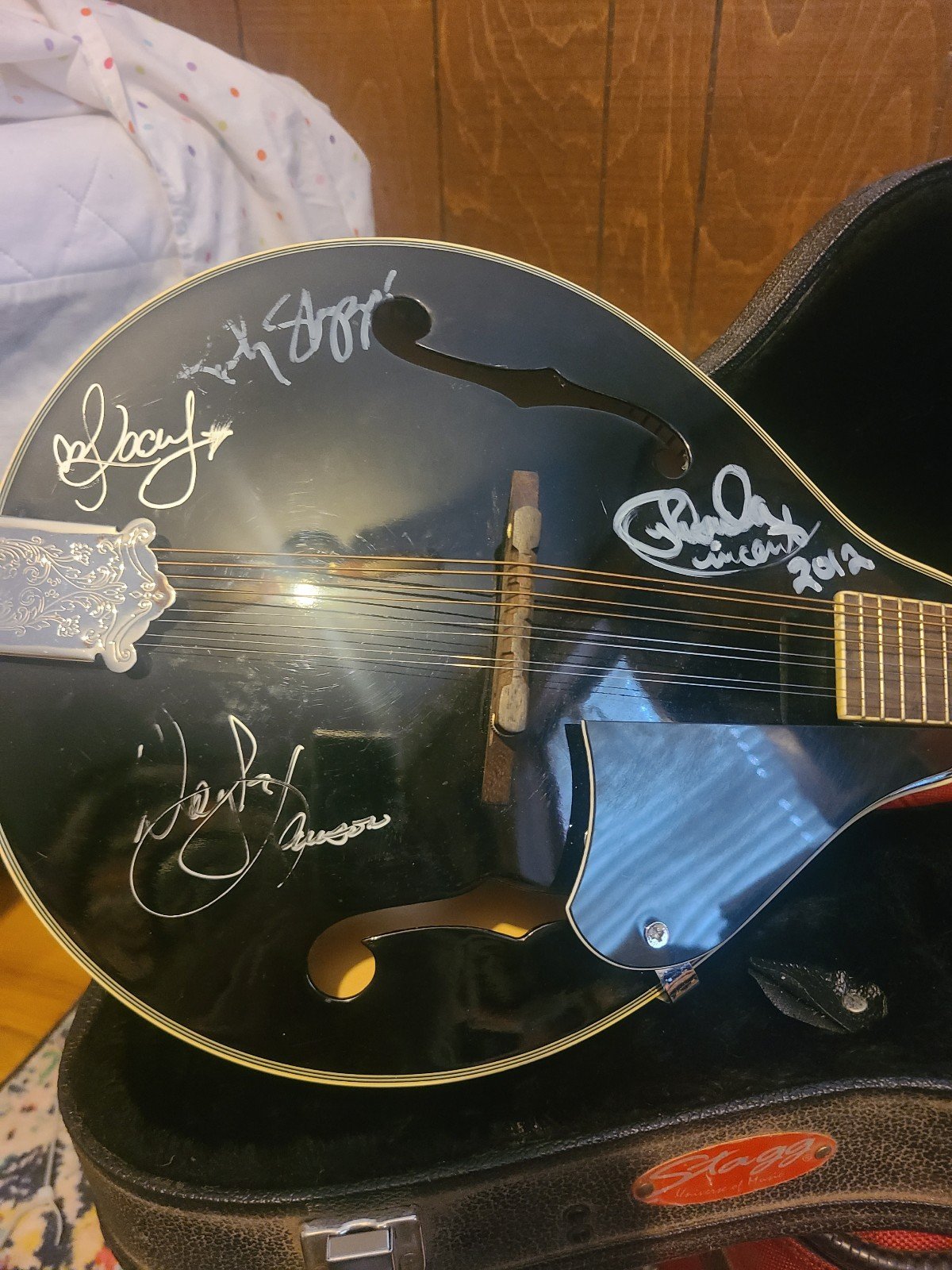 Ashville mando Signed by Kacey Musgrave Ricky Skaggs Rhonda Vincent Doyle Lawson