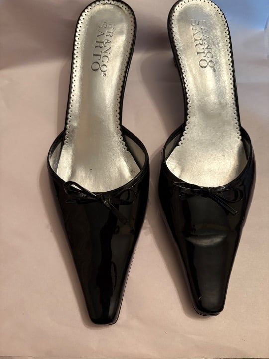 franco sarto leather sandals vintage black