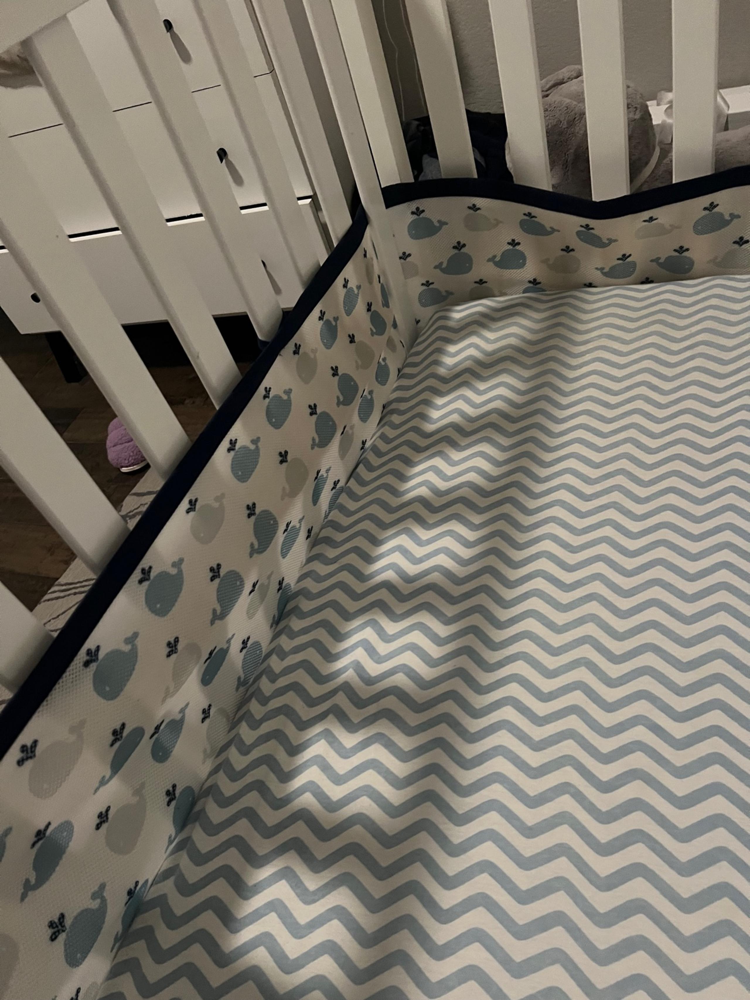 BreathableBaby Breathable Mesh Crib Liner – Classic Collection