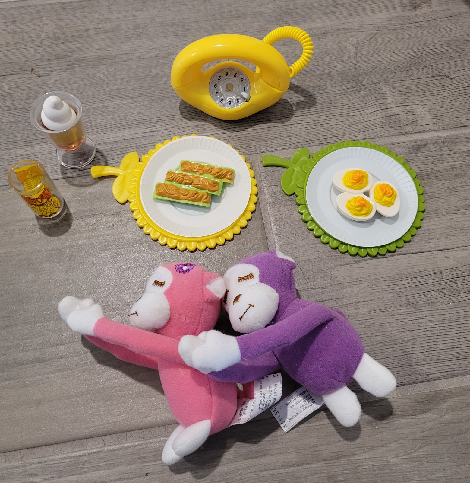 American girl doll Julie’s Snack Set! HTF/Rare