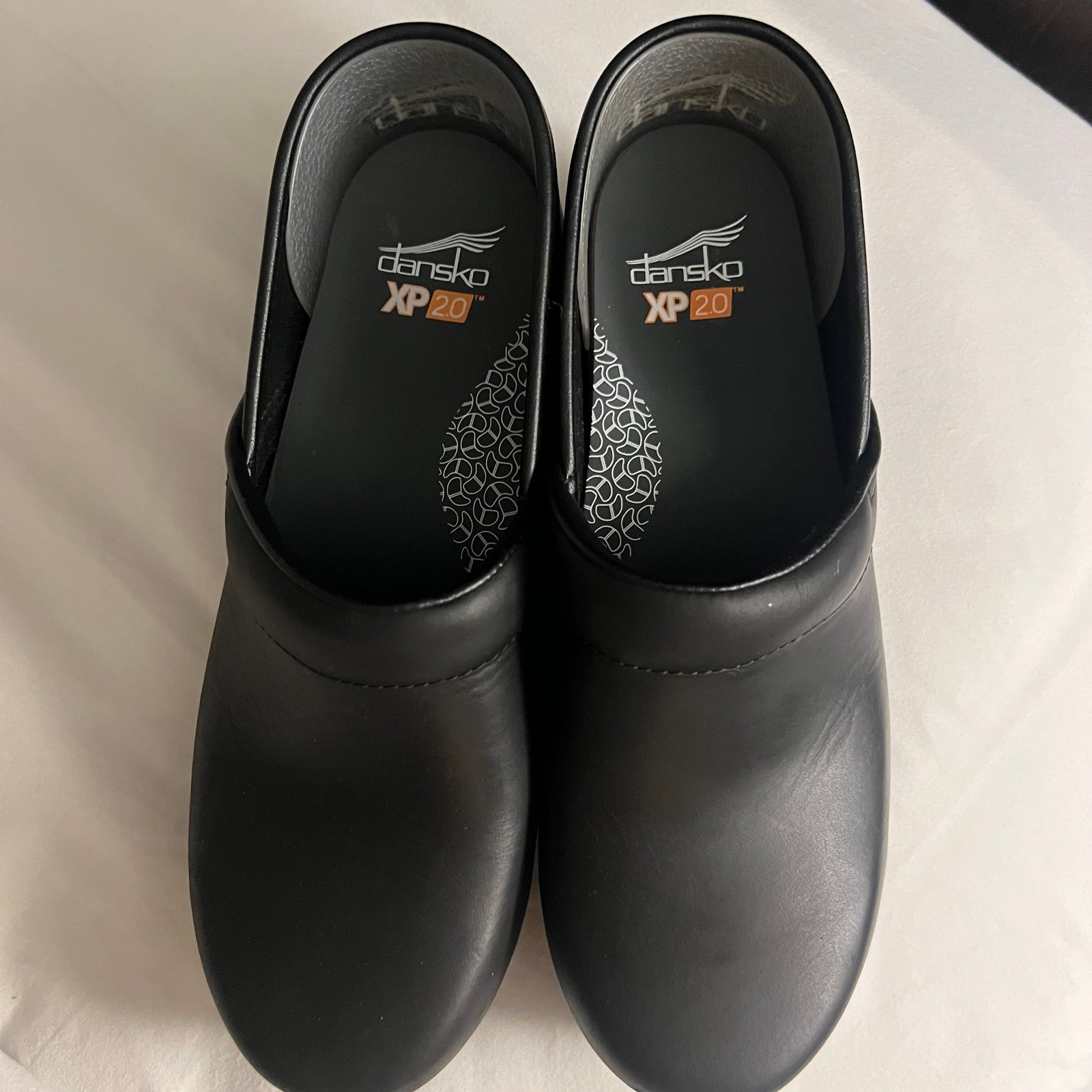 NEW Dansko XP 20 waterproof black clogs size 39 women’s 8 nurse shoes