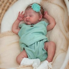 Realistic Reborn Baby Dolls - 18-Inch Real Life with Soft Body Girl with Gift.