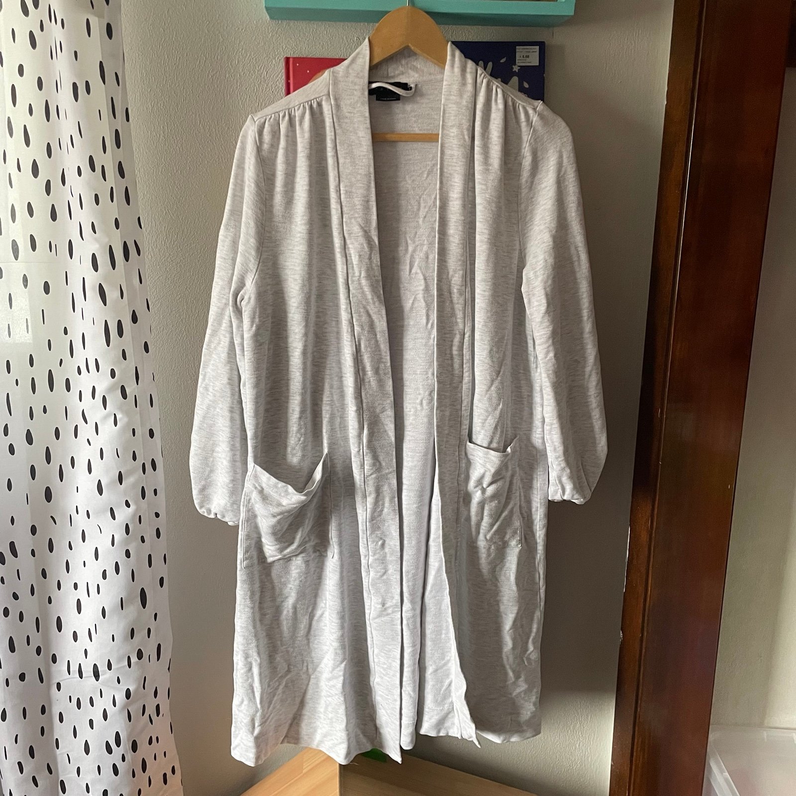 Hatch open front robe