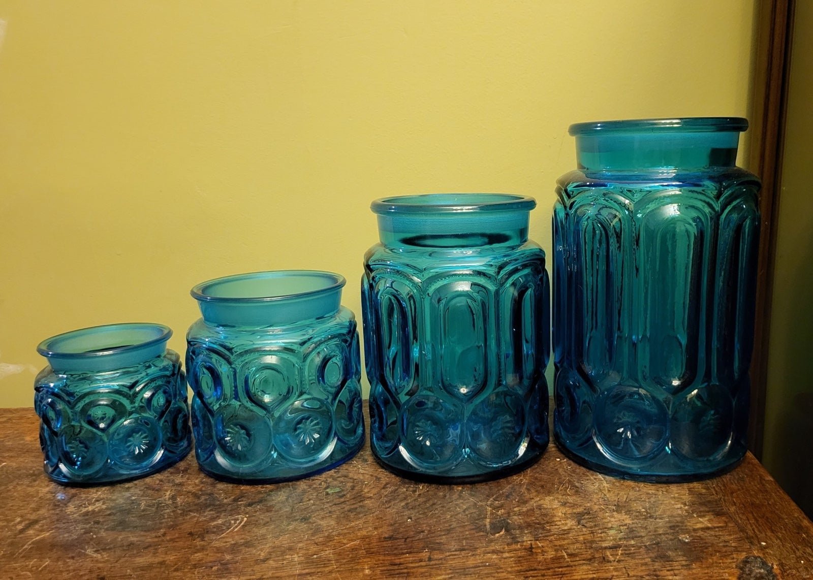 L.E. Smith canister set