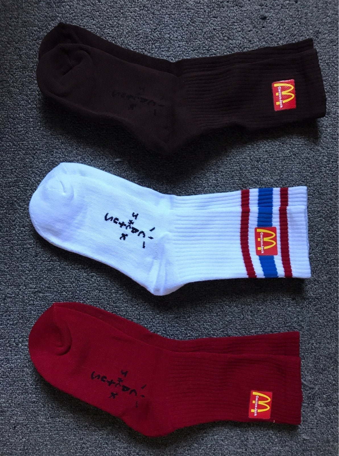 travis scott mcdonalds socks