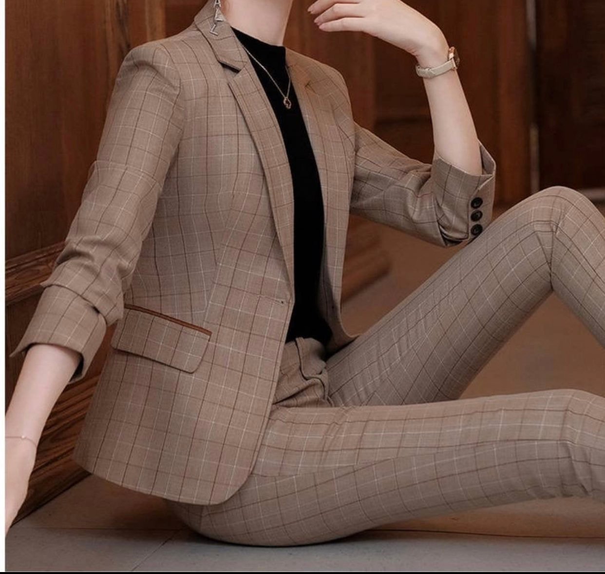 Pant suit women beige