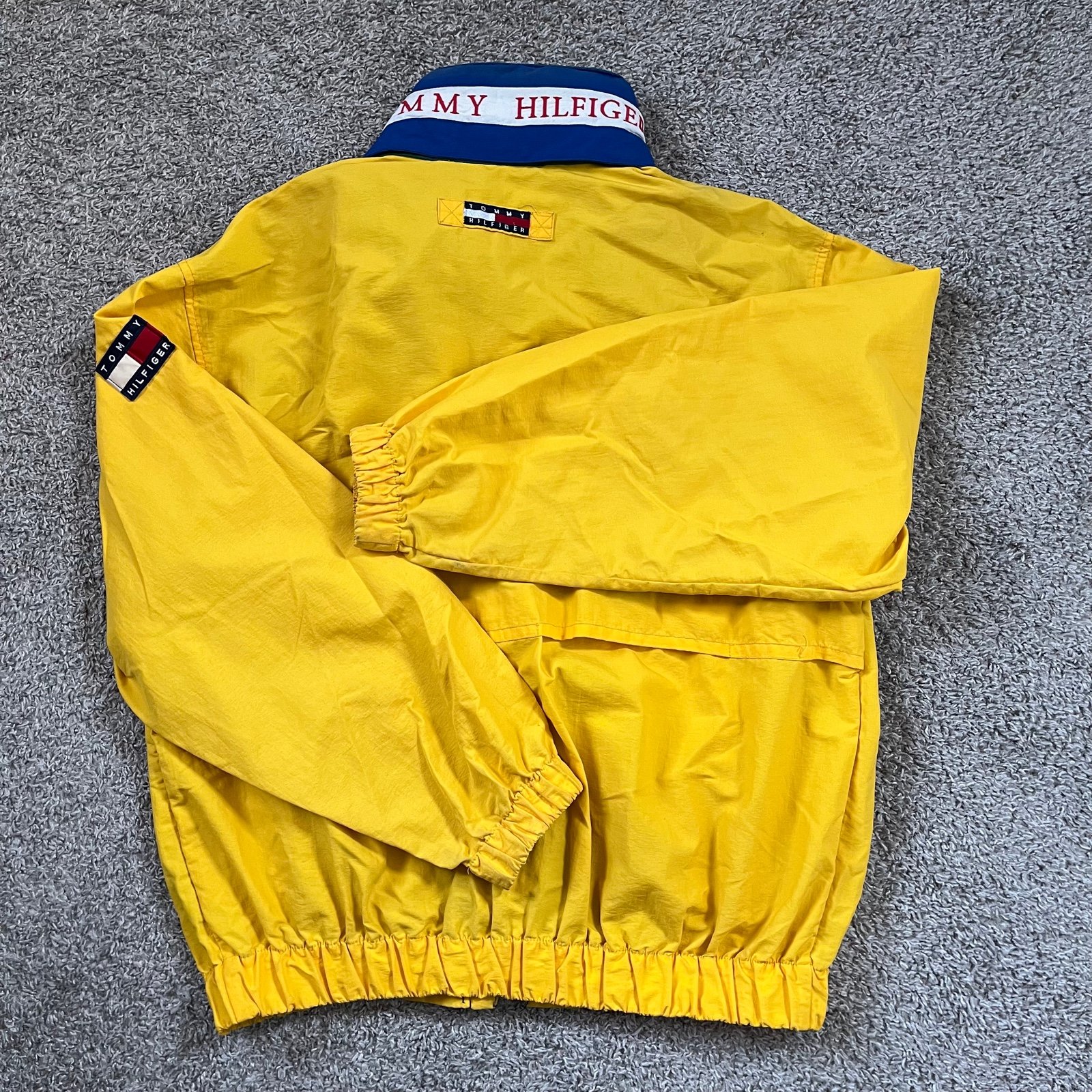 Tommy Hilfiger Jacket Size Large Vintage Yellow 90’s Spell Out Wu-Tang