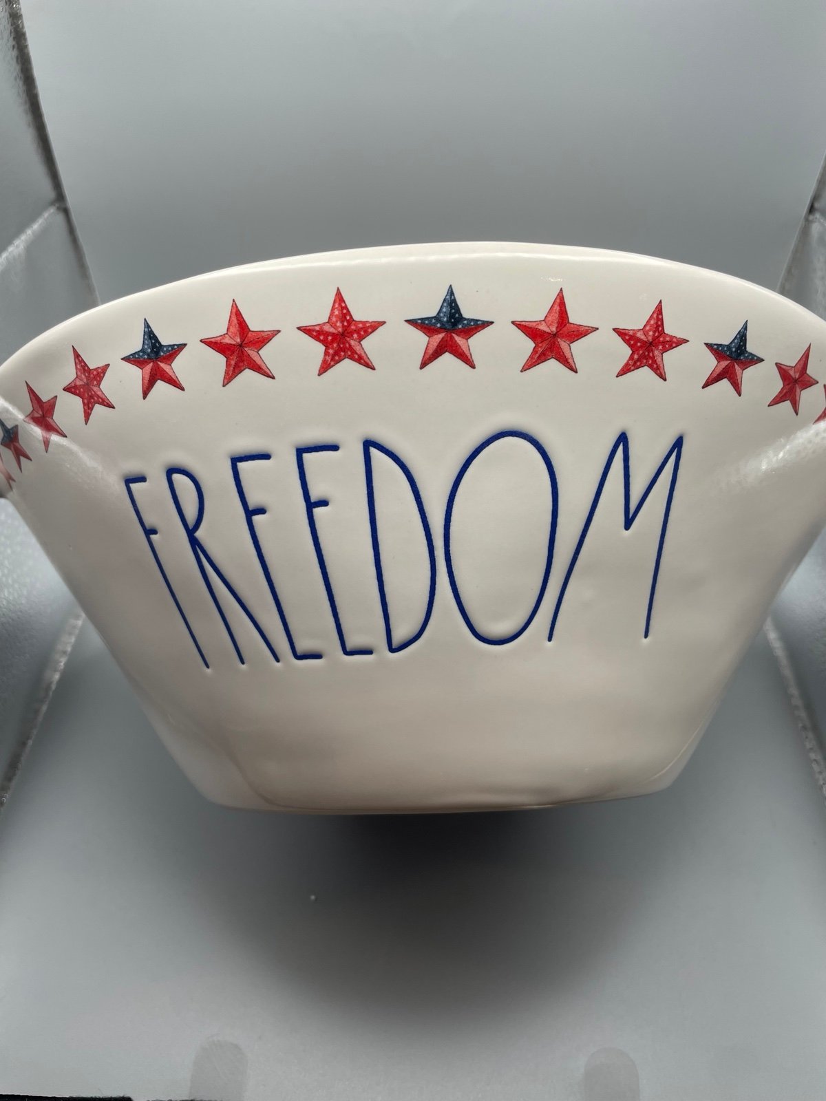 Rae Dunn FREEDOM Large Serving Bowl With Handles Patriotic Red White Blue Stars