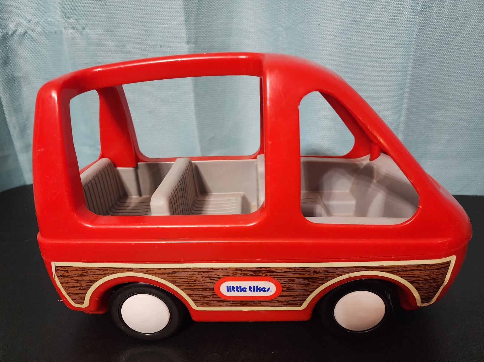 Little Tikes vintage van