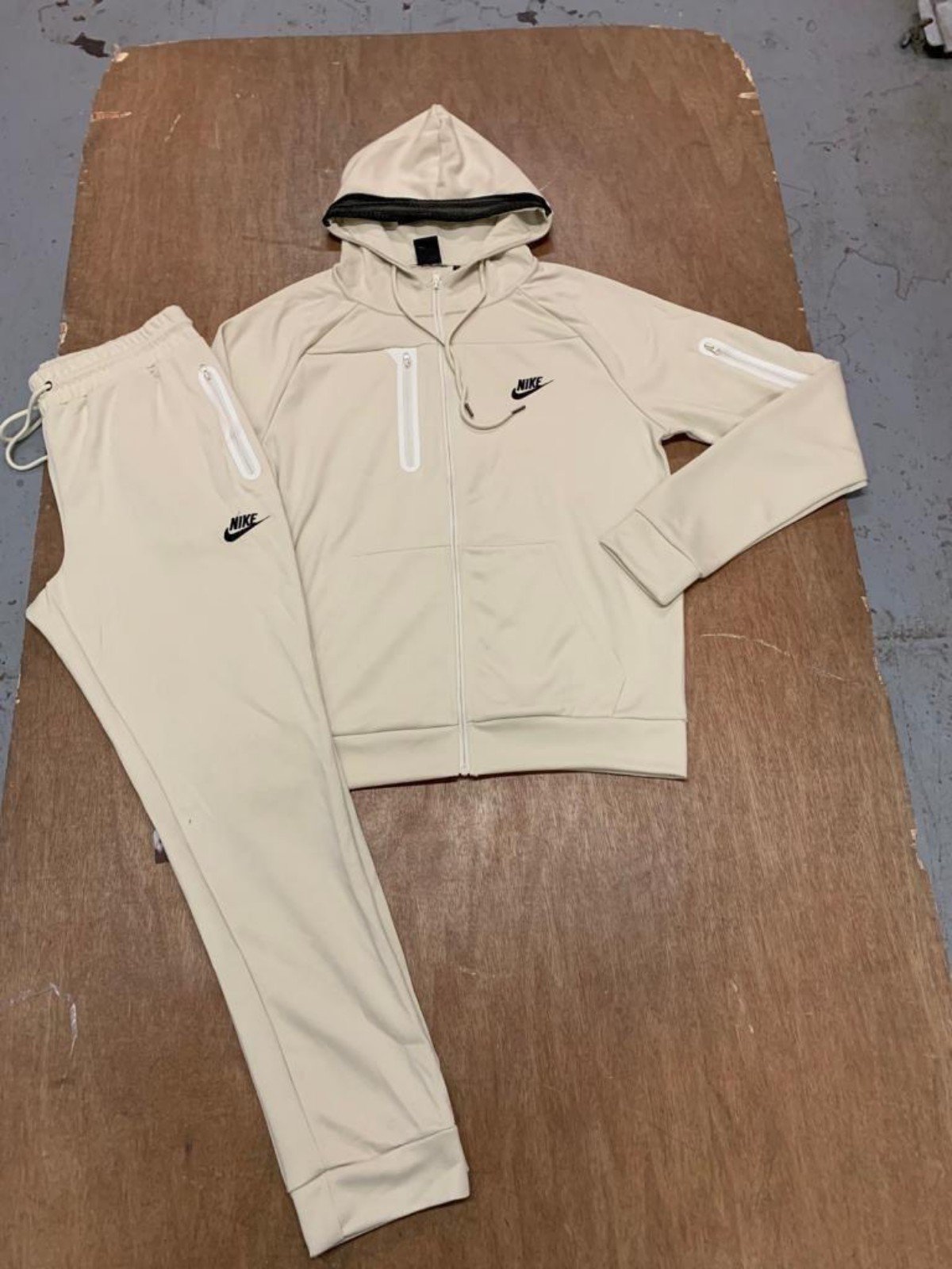 Nike Tech XL