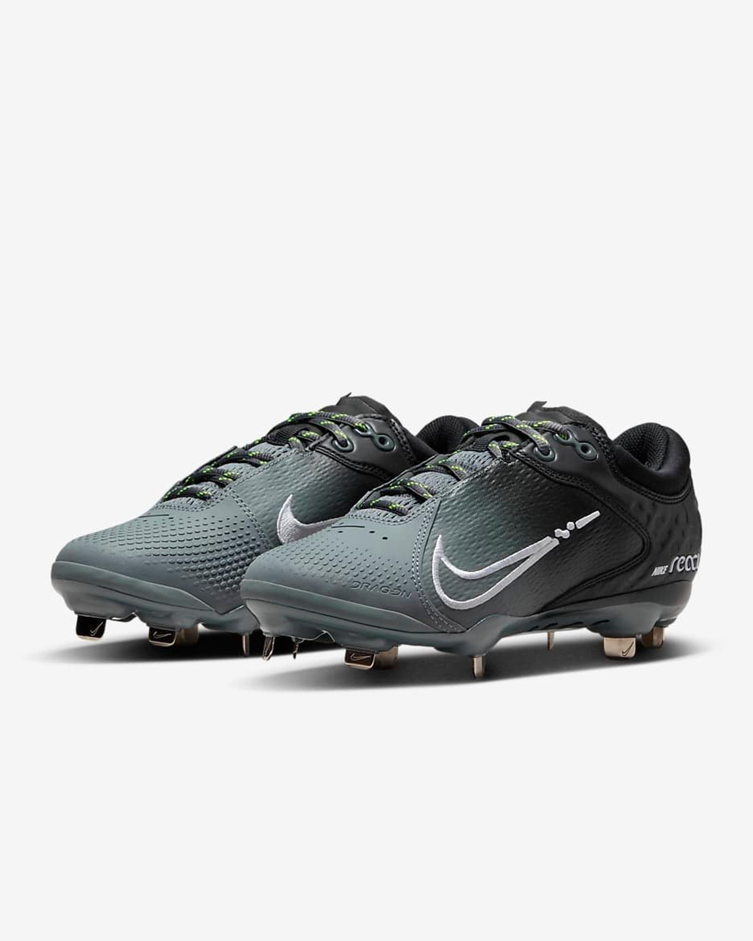 Nike Hyperdiamond 4 Elite Women's Softball Cleats Size8 NEW